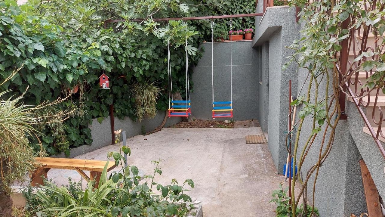 Apartment Jerolima Dugi Rat Exterior photo